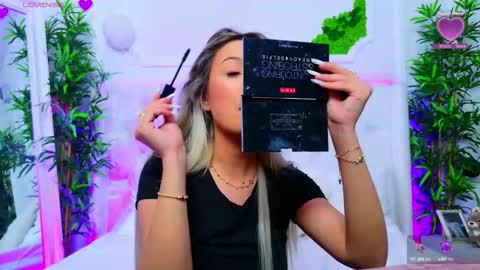 Snapshot of taahiraarabian chatting on October 30, 2025, 1:45 pm Arianna online show from October 30, 2025, 1:45 pm