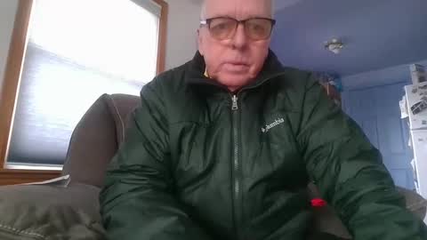 Snapshot of tacrunner66_ chatting on February 5, 2025, 7:53 pm tacrunner66_ online show from February 5, 2025, 7:53 pm