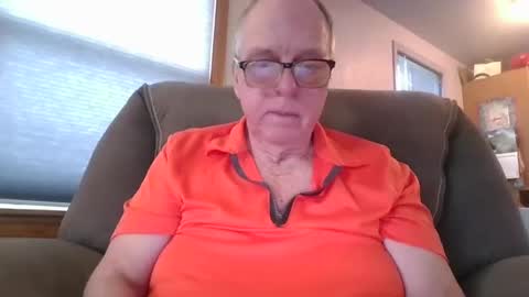 Snapshot of tacrunner66_ chatting on February 21, 2025, 12:27 am tacrunner66_ online show from February 21, 2025, 12:27 am