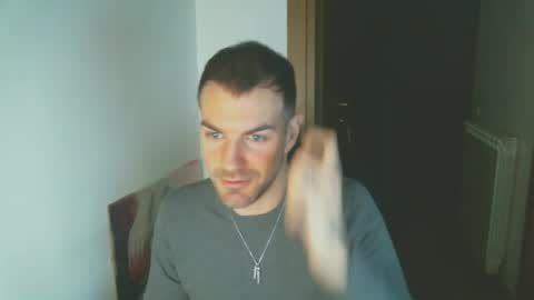 Snapshot of taf1989 chatting on December 5, 2024, 4:34 pm taf1989 online show from December 5, 2024, 4:34 pm