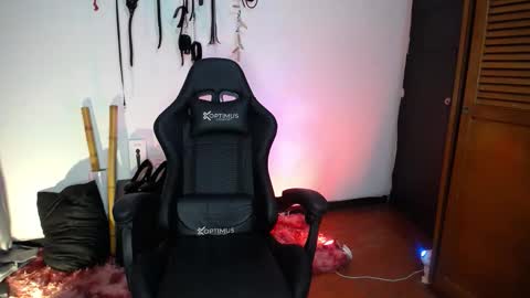 Tafita  online show from November 22, 2025, 12:42 am