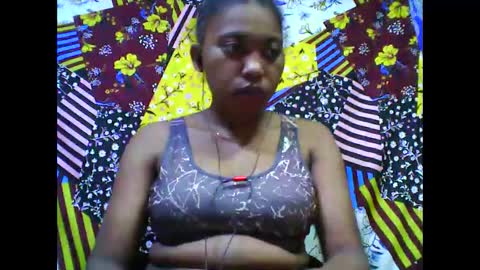 Snapshot of tahiriniah chatting on November 22, 2025, 2:54 am tahiriniah online show from November 22, 2025, 2:54 am