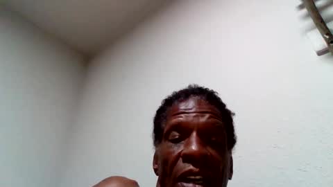 Snapshot of takibarmuhammad chatting on November 5, 2025, 8:03 am takibarmuhammad online show from November 5, 2025, 8:03 am