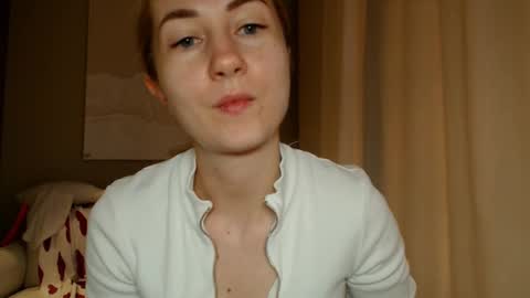  Kira  online show from February 4, 2025, 12:33 pm