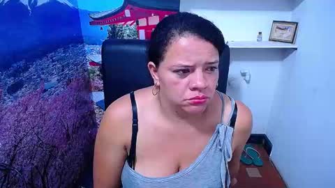 Snapshot of tamara_hottt chatting on November 19, 2025, 10:21 pm Tamara online show from November 19, 2025, 10:21 pm