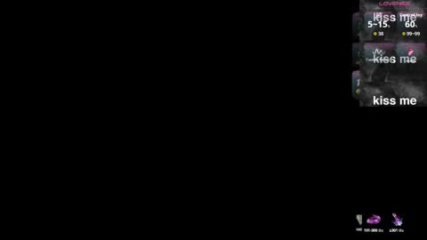 Snapshot of tamara_saenz19 chatting on October 16, 2025, 11:44 am Rousaly online show from October 16, 2025, 11:44 am