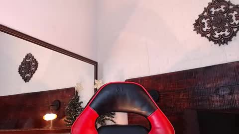 Snapshot of tamara_sanz1 chatting on December 2, 2024, 10:12 pm online show from December 2, 2024, 10:12 pm