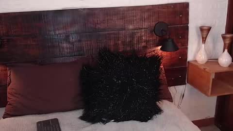 Snapshot of tamara_sanz1 chatting on March 10, 2025, 10:34 pm online show from March 10, 2025, 10:34 pm