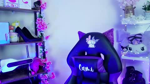 Cami 3 online show from February 20, 2025, 5:12 am