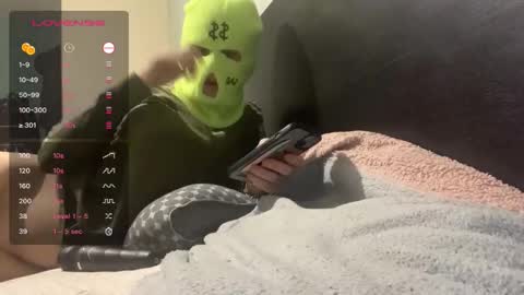 tamesbury online show from November 17, 2025, 1:44 am