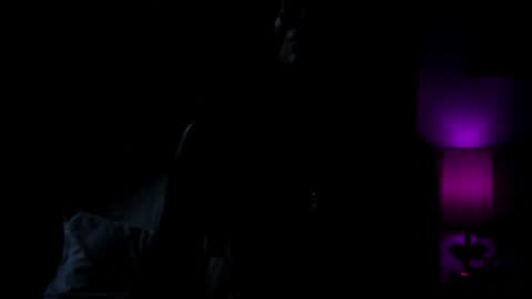 Snapshot of tami_04 chatting on December 2, 2025, 10:38 pm Im Tami online show from December 2, 2025, 10:38 pm