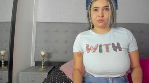 Tamy Vega online show from January 6, 2025, 11:51 am