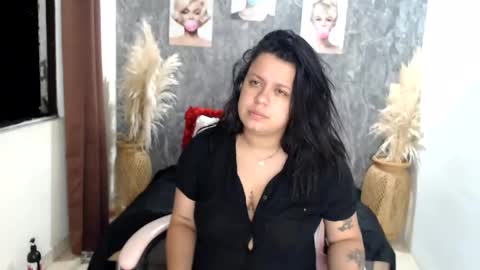 tammycooperr online show from February 16, 2025, 4:09 am