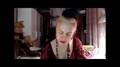 Milena online show from November 23, 2025, 9:31 am