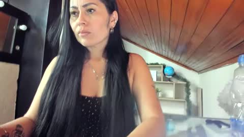 Snapshot of tania_mature chatting on December 11, 2024, 11:10 pm tania online show from December 11, 2024, 11:10 pm