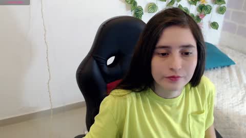 Snapshot of taniadevil_69 chatting on February 7, 2025, 8:53 pm Tania online show from February 7, 2025, 8:53 pm
