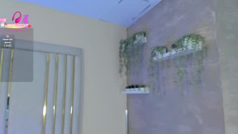 Snapshot of taniamilan chatting on September 11, 2025, 11:32 am Tania online show from September 11, 2025, 11:32 am