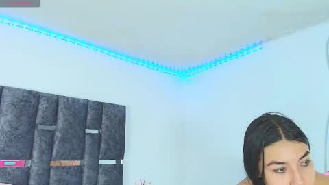 Snapshot of taniamilan chatting on October 11, 2025, 11:31 am Tania online show from October 11, 2025, 11:31 am