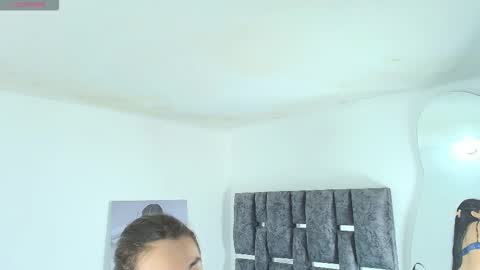 Snapshot of taniamilan chatting on November 24, 2025, 10:59 am Tania online show from November 24, 2025, 10:59 am