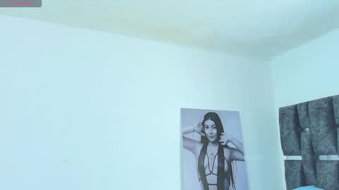 Snapshot of taniamilan chatting on November 25, 2025, 10:59 am Tania online show from November 25, 2025, 10:59 am