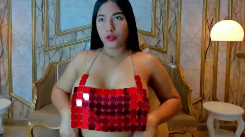 Snapshot of tanisha_greyy chatting on November 10, 2025, 12:26 pm Tanisha ONLINE GTM -5 7001400 online show from November 10, 2025, 12:26 pm