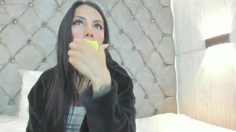 Snapshot of tanit_angels chatting on January 3, 2025, 6:11 am TANIT ANGELS online show from January 3, 2025, 6:11 am