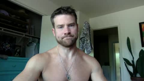 Dr. Love online show from September 12, 2025, 4:51 pm