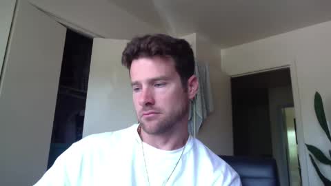 Dr. Love online show from September 27, 2025, 6:02 pm