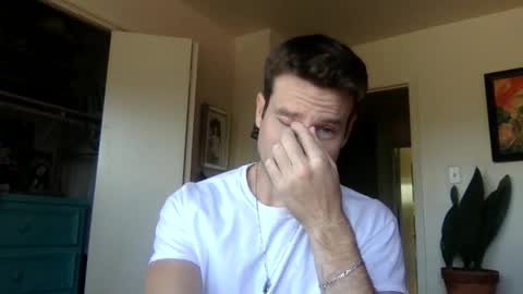 Dr. Love online show from November 8, 2025, 3:12 pm