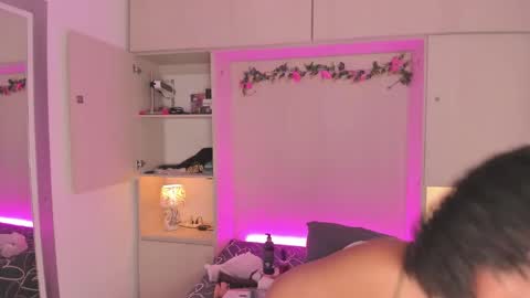 Snapshot of tarawiilson_ chatting on September 27, 2025, 4:17 am T A R A online show from September 27, 2025, 4:17 am