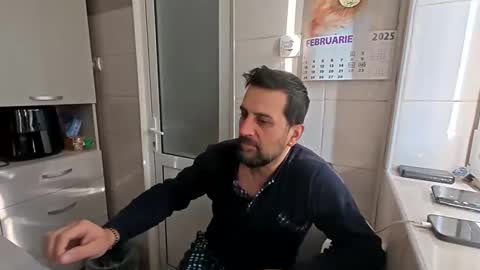 tarkan198 online show from February 21, 2025, 7:45 am