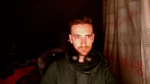 Snapshot of tastemyboner chatting on December 12, 2024, 2:26 am tastemyboner online show from December 12, 2024, 2:26 am