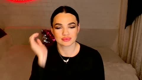 tasty_babyy online show from December 5, 2024, 8:00 pm