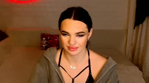 tasty_babyy online show from December 8, 2024, 8:47 pm