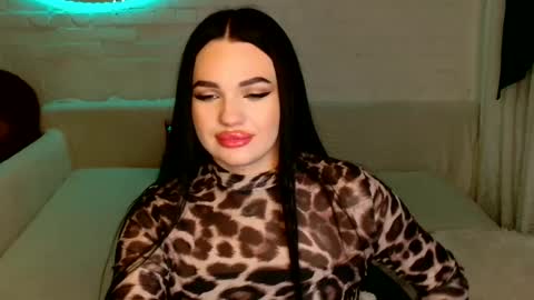 tasty_babyy online show from January 24, 2025, 8:11 pm