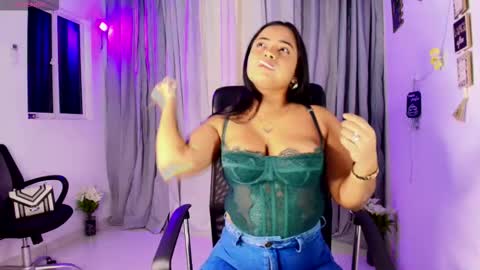 Snapshot of tatiana1004 chatting on October 7, 2025, 5:37 am tatiana1004 online show from October 7, 2025, 5:37 am