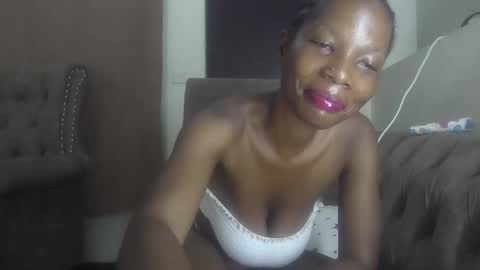 Snapshot of tatiana_254 chatting on November 22, 2025, 2:21 am tatiana_254 online show from November 22, 2025, 2:21 am