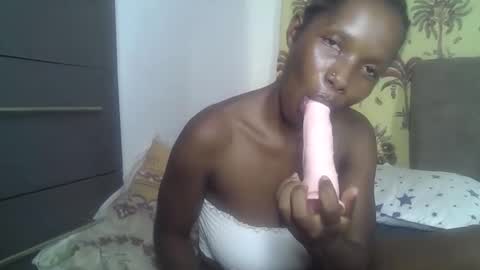 Snapshot of tatiana_254 chatting on November 25, 2025, 8:53 pm tatiana_254 online show from November 25, 2025, 8:53 pm