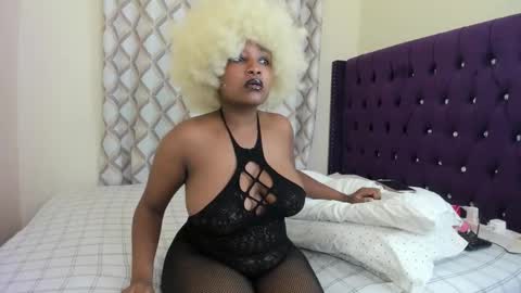 Snapshot of tatiana_storm chatting on November 19, 2025, 9:15 pm tatiana_storm online show from November 19, 2025, 9:15 pm