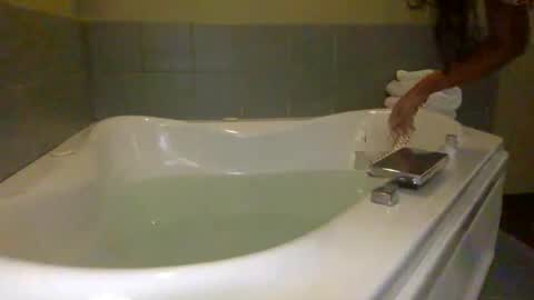 Snapshot of tatiannatease chatting on December 31, 2024, 10:34 pm Tatianna Marie online show from December 31, 2024, 10:34 pm