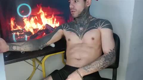 Snapshot of tatsexboy chatting on September 10, 2025, 9:09 am SeX-Boy online show from September 10, 2025, 9:09 am