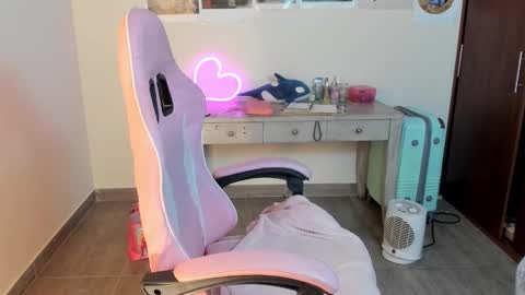 Rose Marie online show from March 3, 2025, 6:04 am