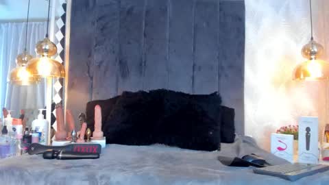 Snapshot of tattofoxx__ chatting on November 2, 2025, 11:56 am Tatto Fox online show from November 2, 2025, 11:56 am