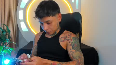 Snapshot of tattokoi chatting on January 24, 2025, 11:34 pm tattokoi online show from January 24, 2025, 11:34 pm