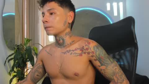 Snapshot of tattokoi chatting on February 4, 2025, 9:10 pm tattokoi online show from February 4, 2025, 9:10 pm