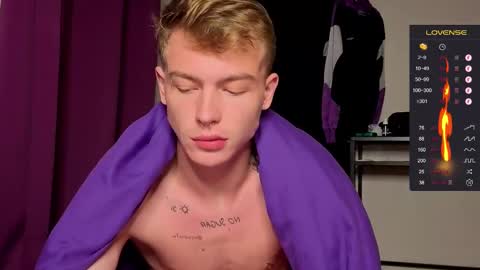 Alex but u can call me Theo online show from September 25, 2025, 3:32 am