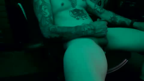 Snapshot of tattooedbigjim chatting on January 13, 2025, 1:02 am tattooedbigjim online show from January 13, 2025, 1:02 am