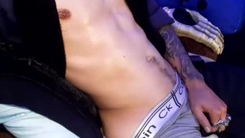 Snapshot of tattooman777 chatting on November 9, 2025, 10:24 am Jean pool online show from November 9, 2025, 10:24 am