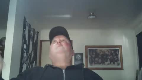 Snapshot of tattzsexy chatting on November 5, 2025, 10:43 pm tattzsexy online show from November 5, 2025, 10:43 pm