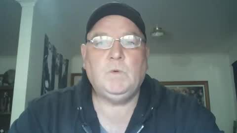 Snapshot of tattzsexy chatting on December 1, 2025, 10:59 pm tattzsexy online show from December 1, 2025, 10:59 pm